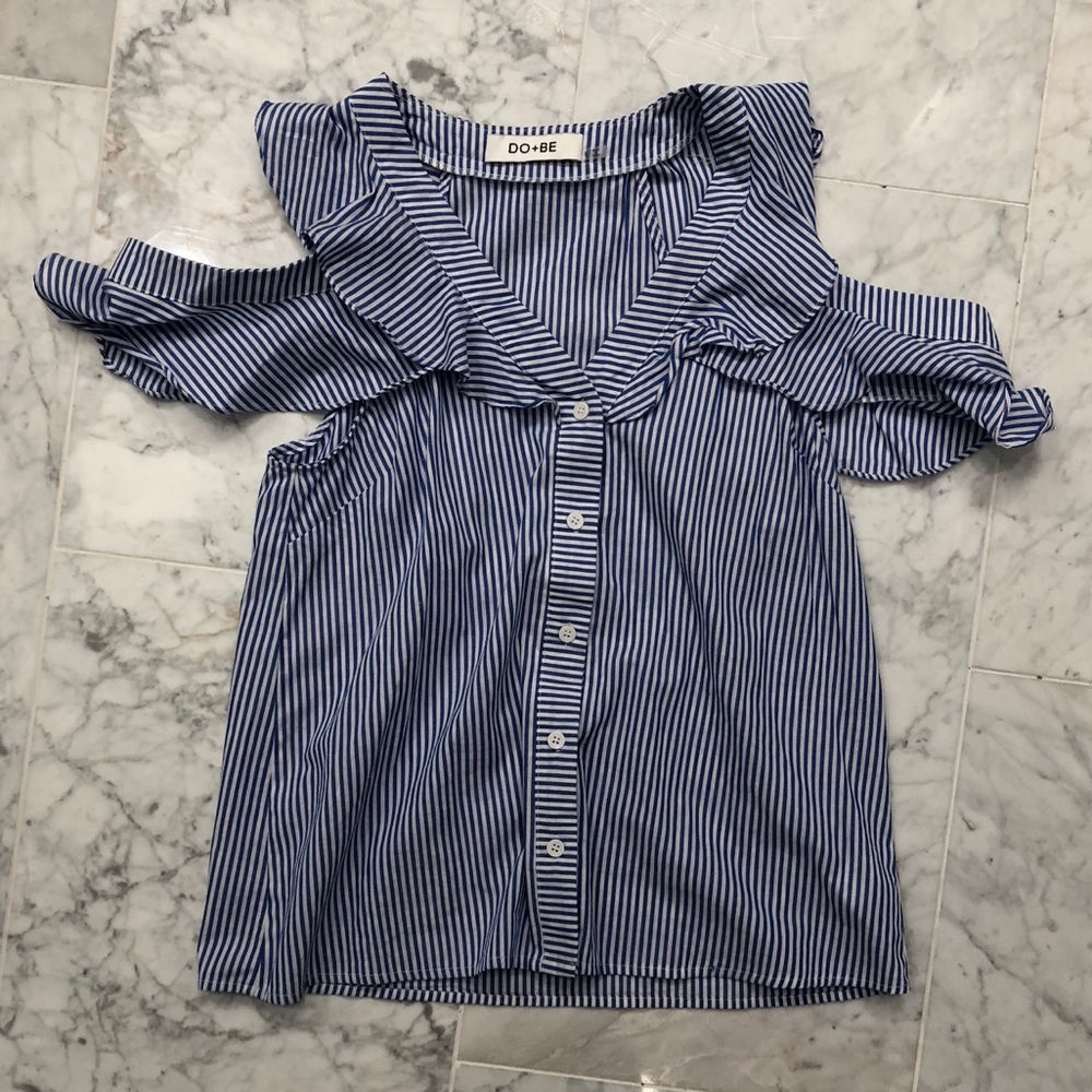 Do + Be Blue Blouse Size Small